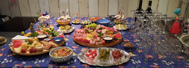 20221212_Buffet 1.jpg